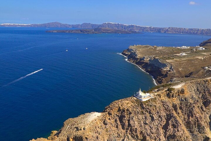 Private Helicopter Transfer from Ios to Santorini