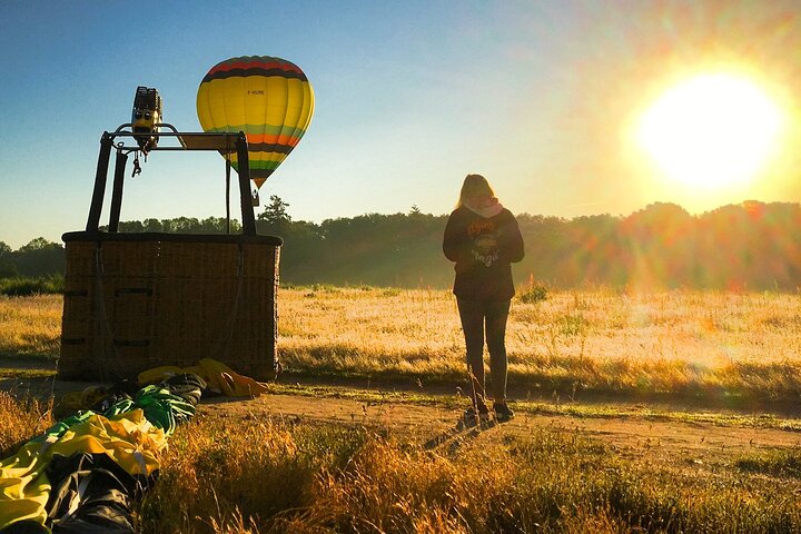 Hot air ballooning: Chambord, Blois, Chenonceau, Cheverny or Chaumont