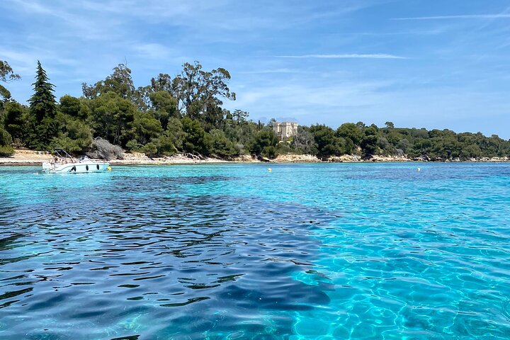 Private Luxury Boat Tour from Cannes to the Lerins Islands