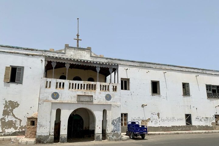 Private Sightseeing Tour Visit in El Quseir City with Shopping