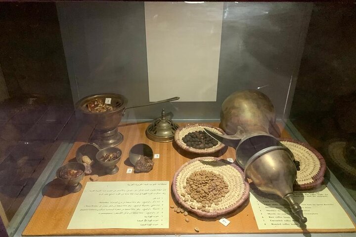 Private Sightseeing Tour Visit in El Quseir City with Shopping