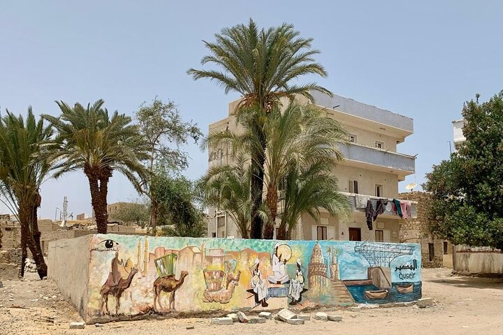 Private Sightseeing Tour Visit in El Quseir City with Shopping