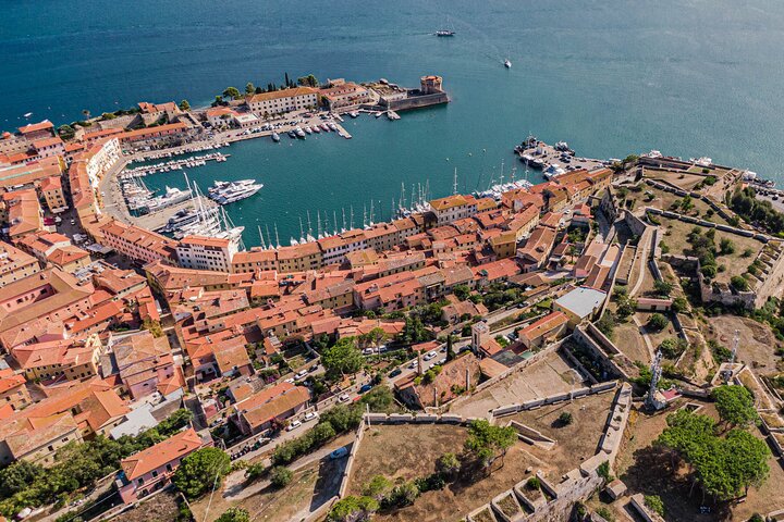 E-bike Experience • Tour of Portoferraio by e-bike