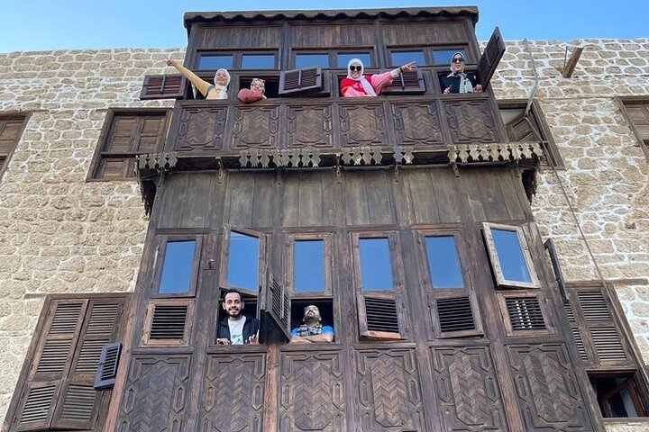Private Sightseeing Tour Visit in El Quseir City with Shopping
