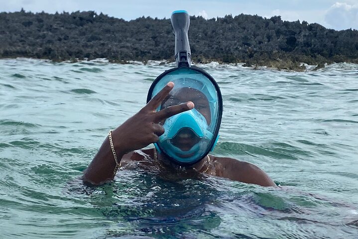 Bahamas Sea Scooter Snorkeling Adventure