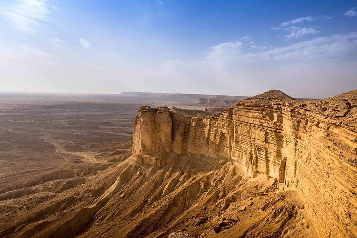 Edge of the World Riyadh Tour with Camel Ride, Bat Cave & Dinner