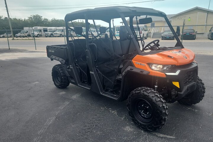 Exuma,Bahamas: 6 Seater Buggy/Jeep Rental with Bluetooth speakers