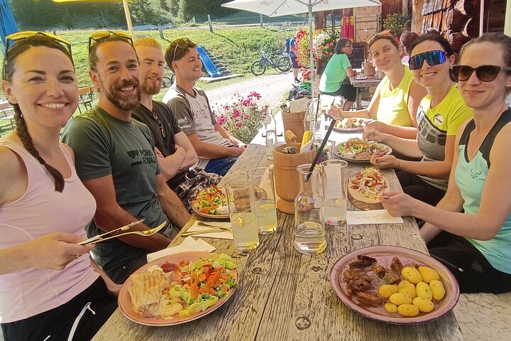 Guided e-bike tour of the alpine pastures in the Salzkammergut