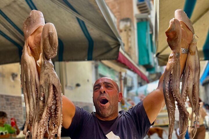 Palermo Food Tour: 10+ Tastings of Arancini, Cannoli, Wine & More