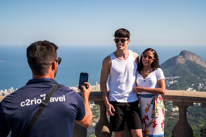 Full Day in Rio: Christ, Sugarloaf, Selarón & Barbecue Lunch