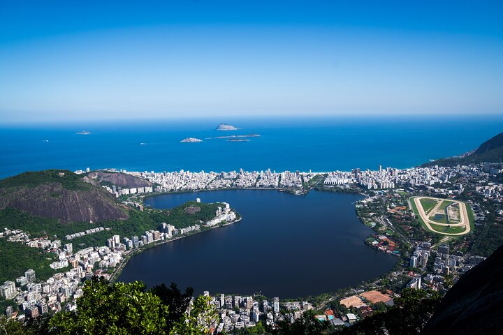 Full Day in Rio: Christ by Train, Sugarloaf, Selarón & Barbecue