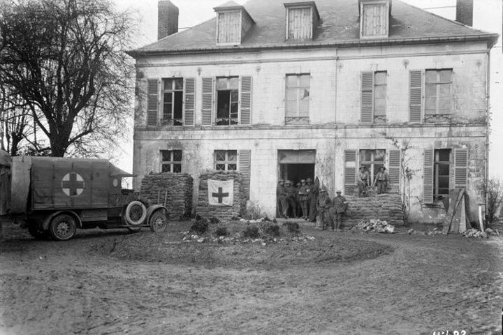 Full Day Private Battle of the Somme Tour from Albert