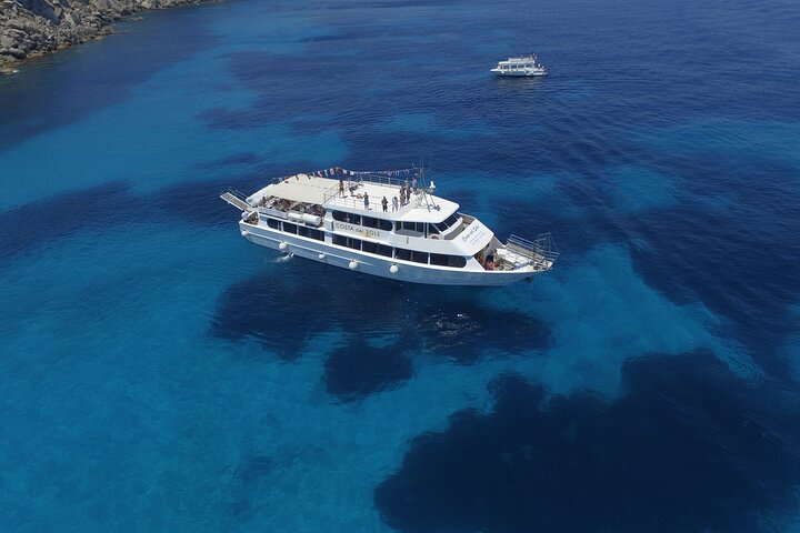 Mini Cruise to Favignana and Levanzo with lunch on board