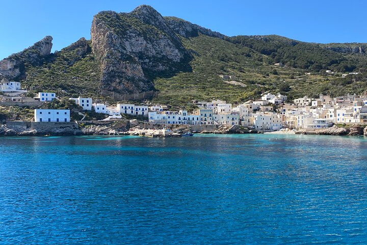 Mini Cruise to Favignana and Levanzo with lunch on board