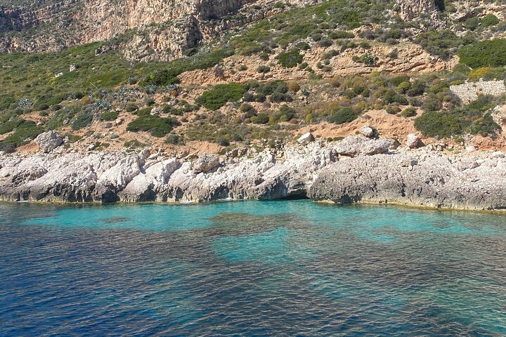 Mini Cruise to Favignana and Levanzo with lunch on board