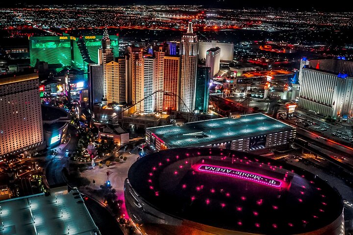 Las Vegas Strip Highlights by Helicopter at Night