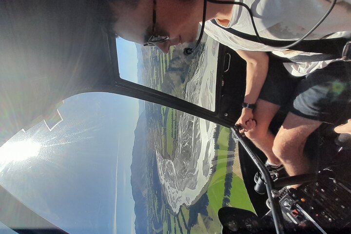 Helicopter trial Flight. Have a go at being the pilot