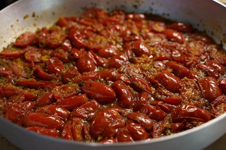 Lucca Farmhouse Cooking Class or Traditional Tuscan Meal