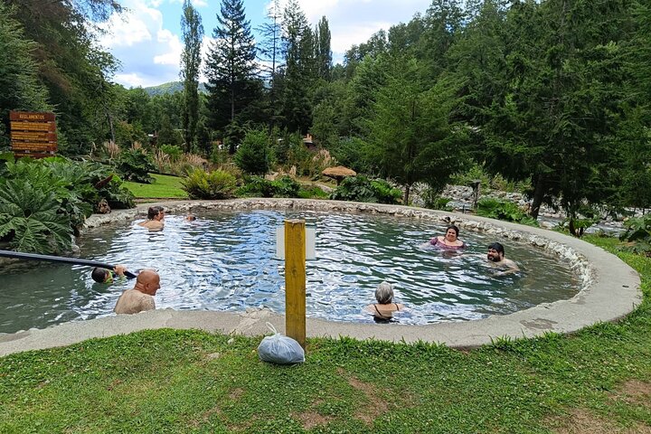 Huilo Huilo Hot Springs Tour from Valdivia with Lunch