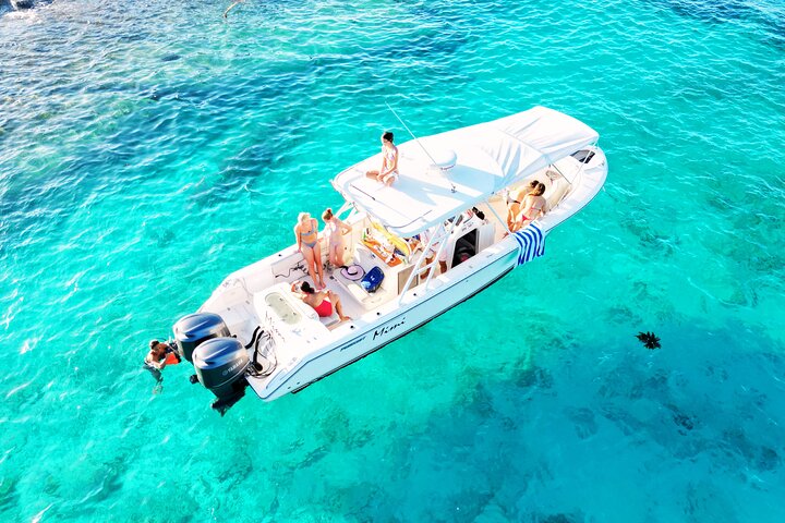 La Digue, Curiuese, St. Pierre, Anse Lazio by boat from Mahe (Private Boat)