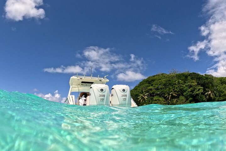 La Digue, Curiuese, St. Pierre, Anse Lazio by boat from Mahe (Private Boat)