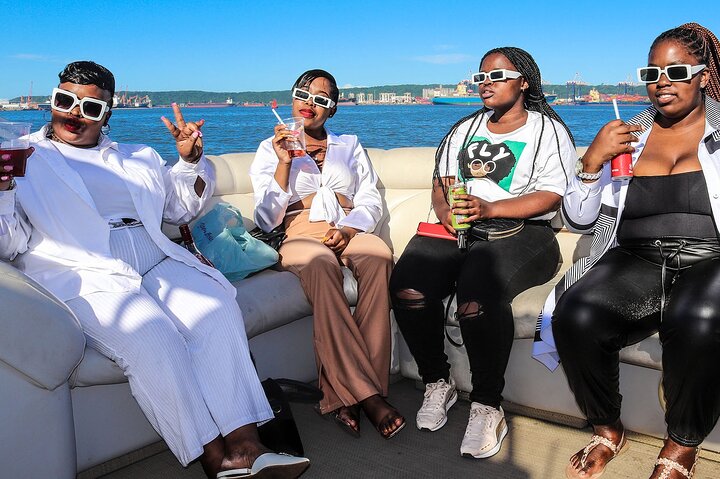 Luxury Harbour Ocean Boat Cruise