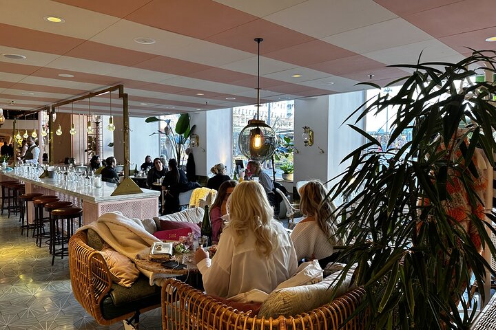 Stockholm Small Group Food Tour with 7 Classic Food Tastings