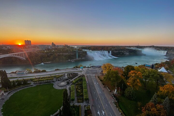 Niagara Falls Tour from Toronto: Boat Ride & Journey Behind Falls