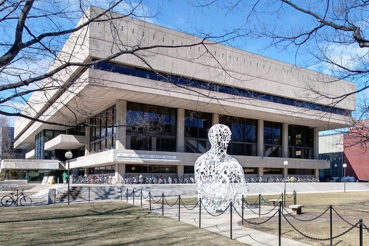 Illustrious Schools: Group Tour of MIT And Harvard