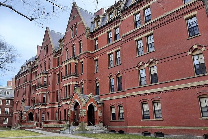Illustrious Schools: Group Tour of MIT And Harvard