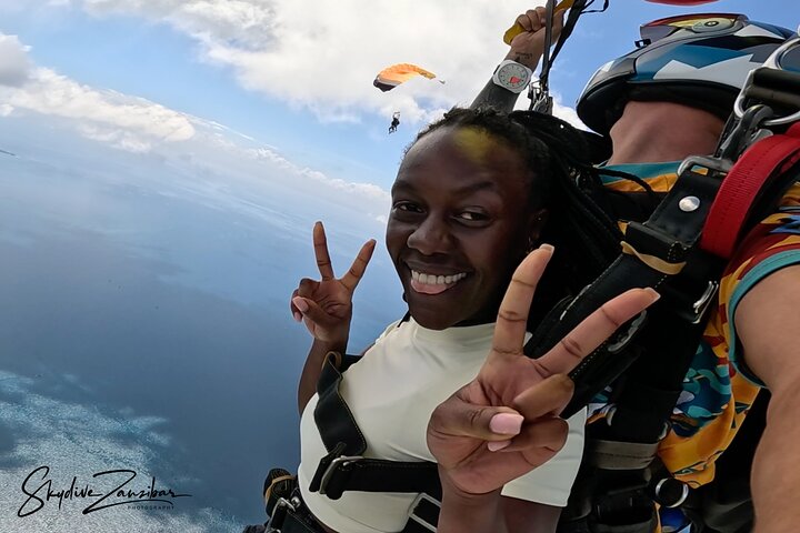 Skydive Zanzibar | Tandem Skydive