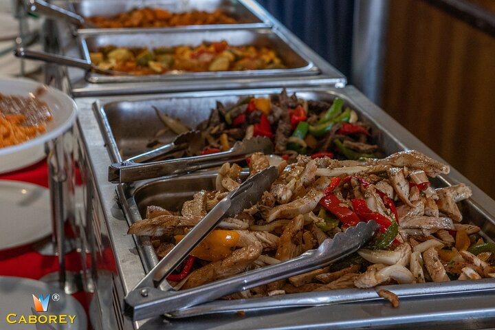 Sunset Mexican Dinner Cruise and Live Music in Cabo San Lucas