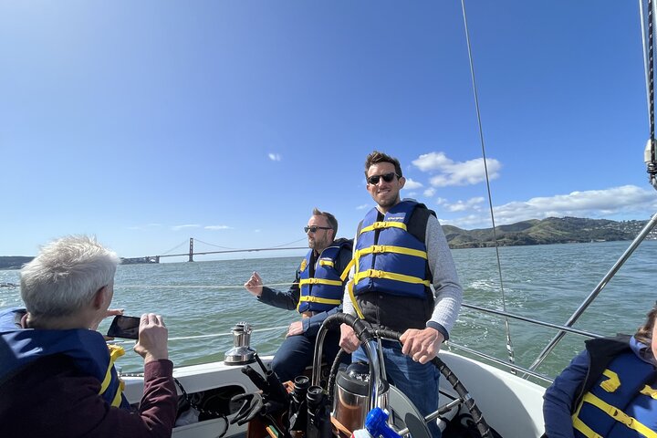 2hr. PRIVATE Sailing Experience on San Francisco Bay (6 Guests)
