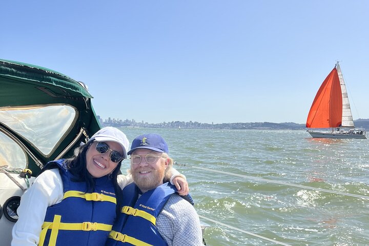 2hr. PRIVATE Sailing Experience on San Francisco Bay (6 Guests)