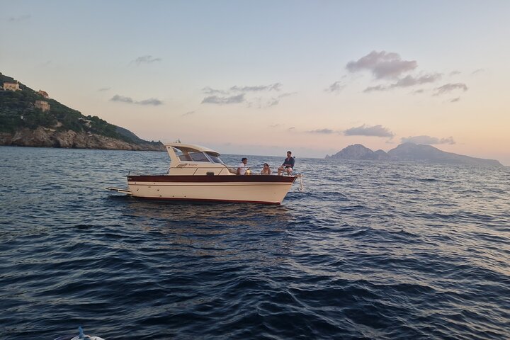 Capri Private Boat Tour from Sorrento, Capri or Positano