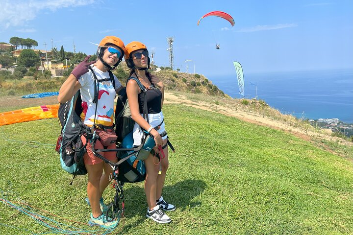 Tandem Paragliding Flight in Cefalù