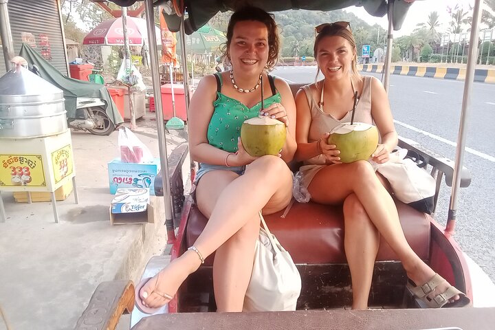 KAMPOT: Pepper farm. Cave. Secret Lake. Kep Crab market & Salt..