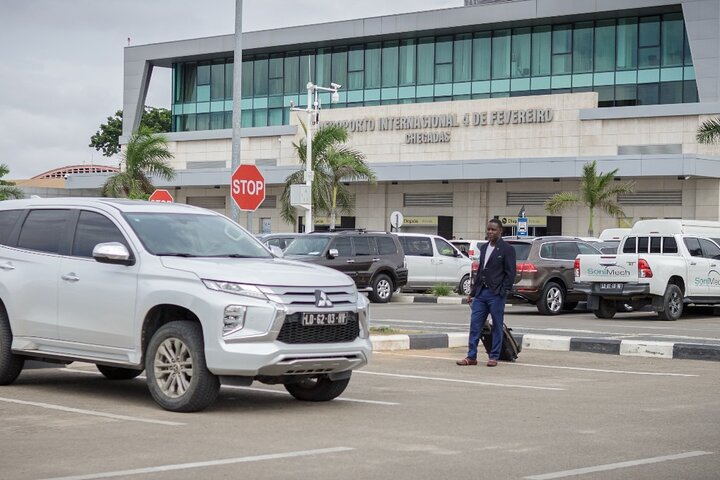 Private Airport transfer to Luanda City
