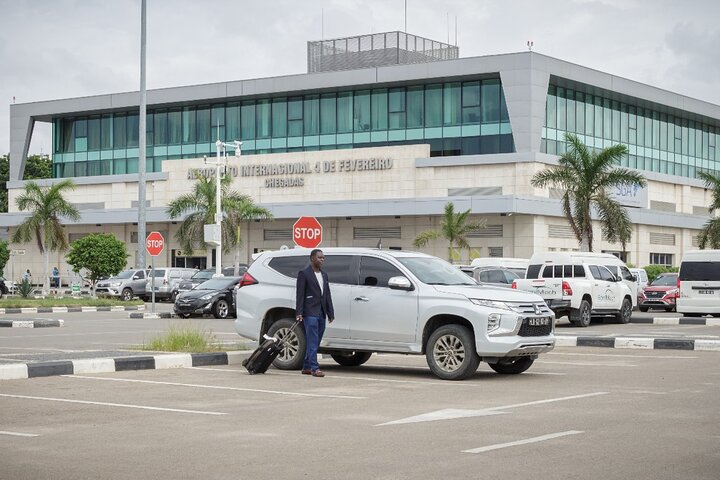 Private Airport transfer to Luanda City