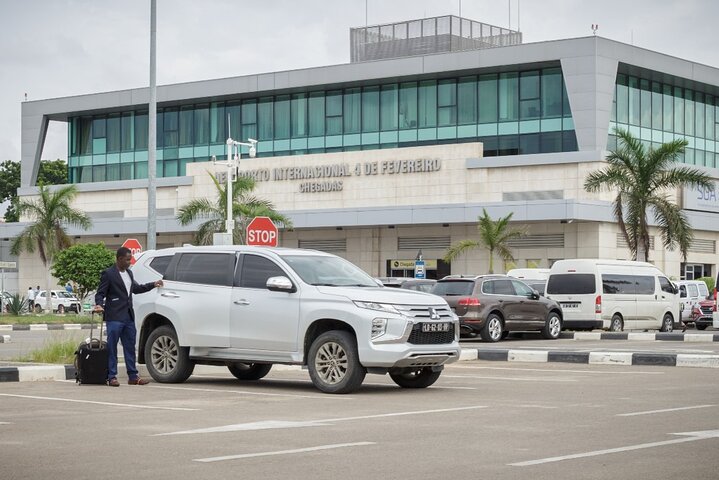 Private Airport transfer to Luanda City