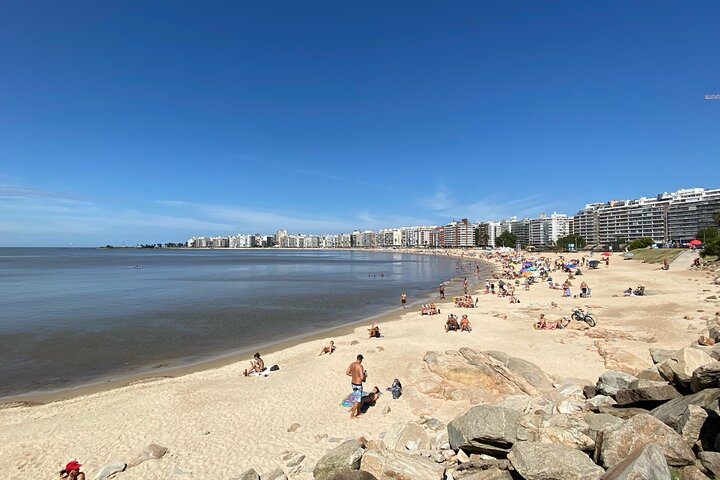 Tailor-made Montevideo: Private City Tour with a Local