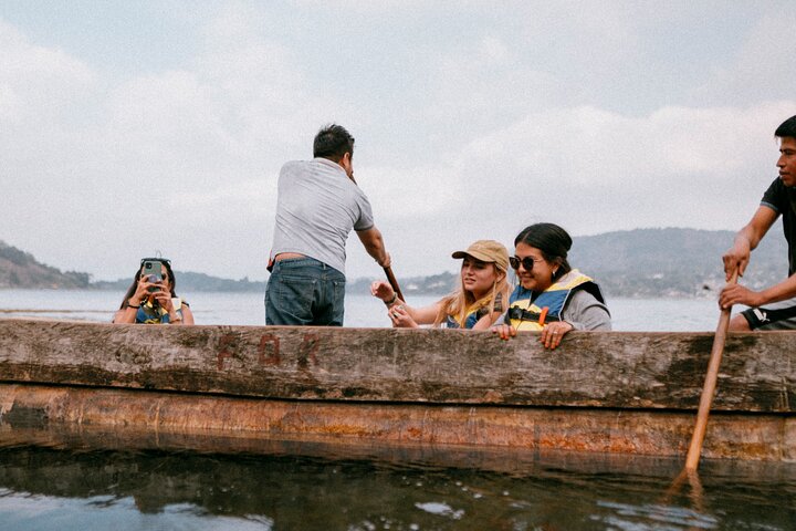 Private Guided Artisanal Fishing Tour on Lake Atitlan