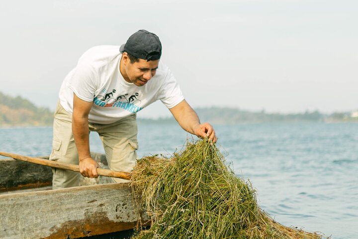 Private Guided Artisanal Fishing Tour on Lake Atitlan