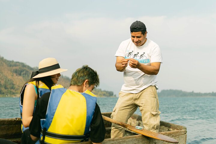 Private Guided Artisanal Fishing Tour on Lake Atitlan