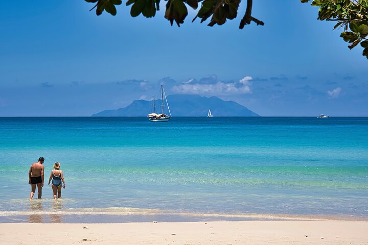 Private Full Day Mahe Island Tour 5-7 persons