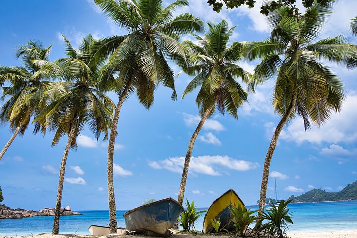 Private Full Day Mahe Island Tour 5-7 persons