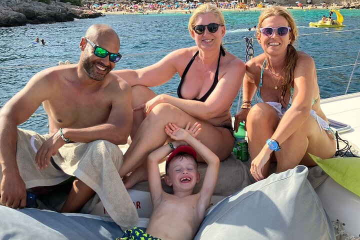 Luxury Catamaran sailing with welcome Drinks Tapas Max10-12Person