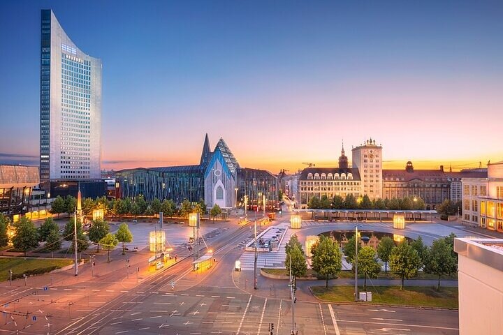 Leipzig Must-See Attractions Private Walking Tour With a Guide