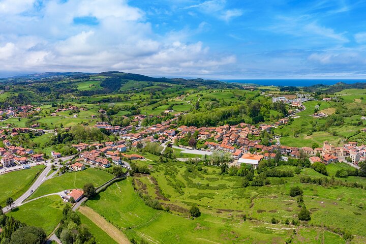 Santillana del Mar Architectural Jewels Private Tour