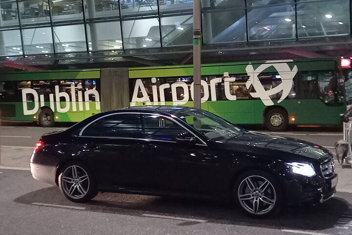 Clifden to Dublin Airport Premium Car Service